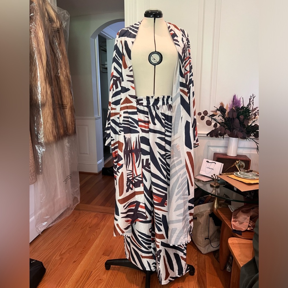 Diarrablu Pants Set (Size 12/14)